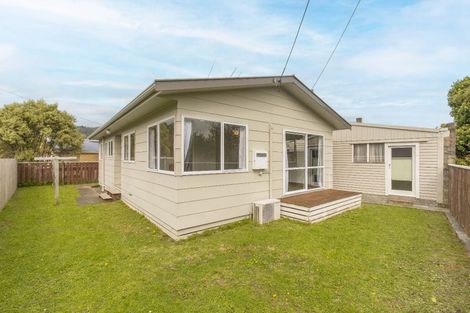 Photo of property in 2/108 Hewer Crescent, Naenae, Lower Hutt, 5011