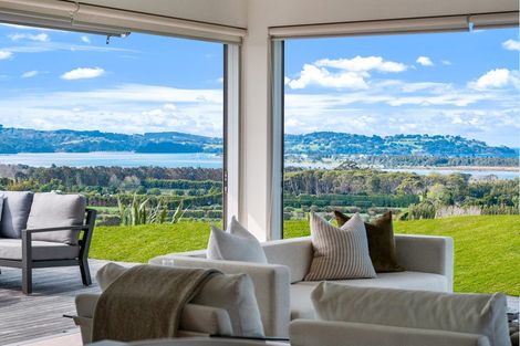 Photo of property in 273 Takatu Road, Tawharanui Peninsula, Warkworth, 0986