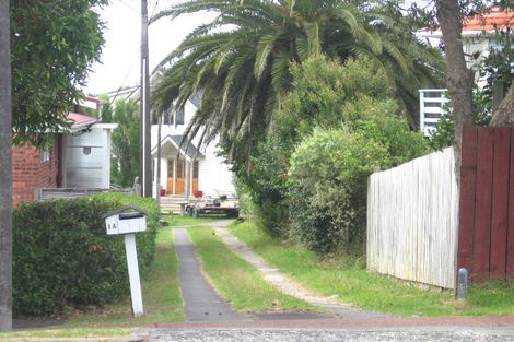 Photo of property in 1 Coronation Road, Hillcrest, Auckland, 0627