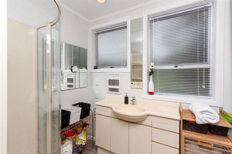 Photo of property in 25 Rimu Street, Inglewood, 4330