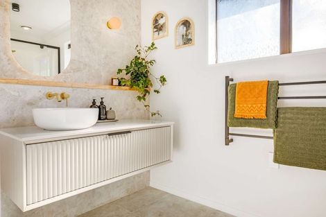 Photo of property in 207b Ngatai Road, Otumoetai, Tauranga, 3110