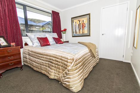 Photo of property in 4 Sunhaven Cove, Cromwell, 9310