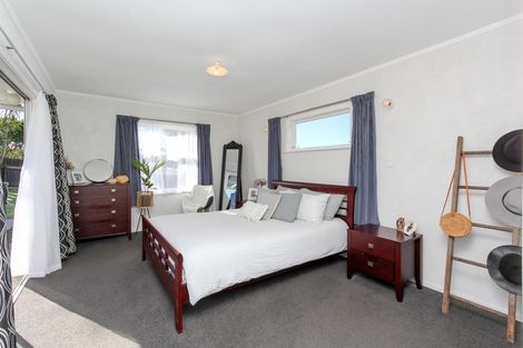 Photo of property in 43 Belair Avenue, Blagdon, New Plymouth, 4310
