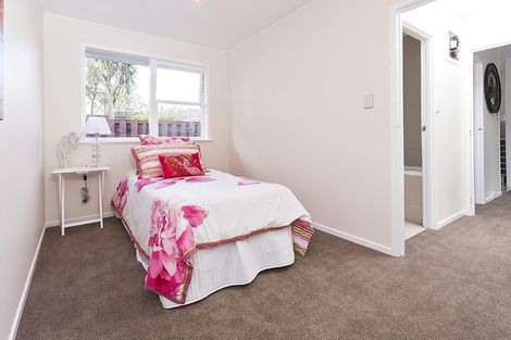 Photo of property in 2/357 Pakuranga Road, Pakuranga Heights, Auckland, 2010