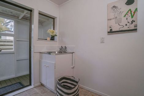 Photo of property in 2/9 Lancaster Road, Beach Haven, Auckland, 0626
