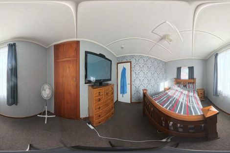 Photo of property in 8 Fraser Street, Waikiwi, Invercargill, 9810