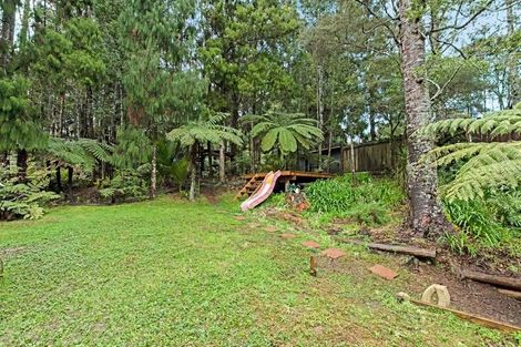 Photo of property in 305 Huia Road, Titirangi, Auckland, 0604