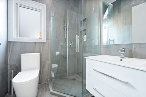 Photo of property in 129 Riverpark Crescent, Henderson, Auckland, 0610