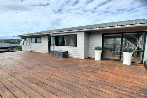 Photo of property in 2/4 Antrim Grove, Bayview, Auckland, 0629