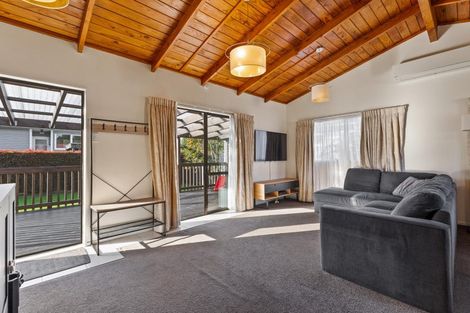Photo of property in 29 Tirimoana Road, Te Atatu South, Auckland, 0602