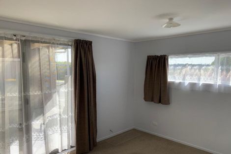 Photo of property in 1/59 High Road, Glenfield, Auckland, 0629