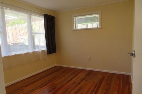 Photo of property in 60 Beazley Avenue, Paparangi, Wellington, 6037