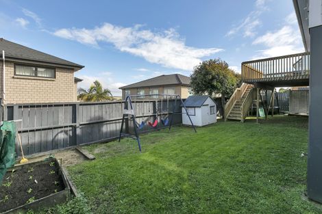 Photo of property in 622 East Coast Road, Pinehill, Auckland, 0630