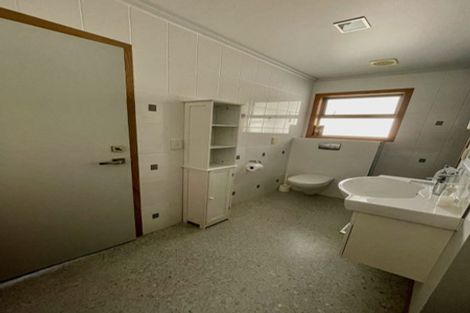 Photo of property in 22 Oriental Street, Welbourn, New Plymouth, 4312