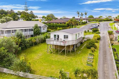 Photo of property in 15 Ash Grove, Maungaturoto, 0520