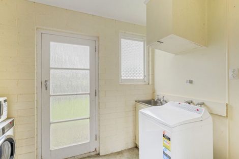 Photo of property in 426 Mangorei Road, Highlands Park, New Plymouth, 4312