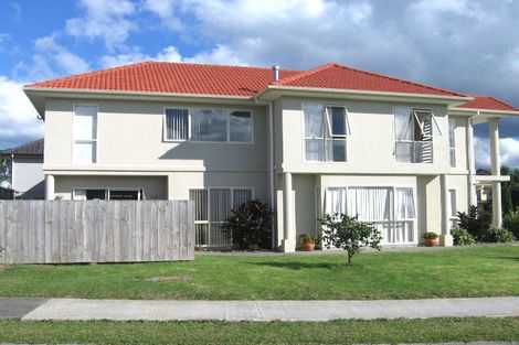 Photo of property in 1 Parani Court, Te Atatu Peninsula, Auckland, 0610