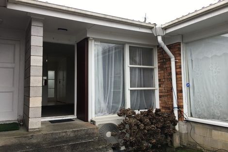 Photo of property in 28 Landscape Road, Papatoetoe, Auckland, 2025