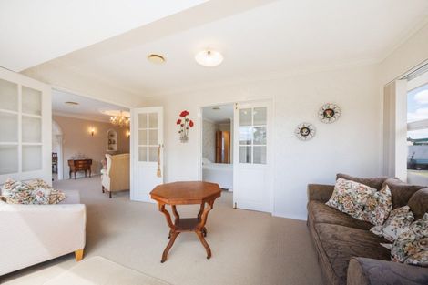Photo of property in 22 Fiona Crescent, Feilding, 4702