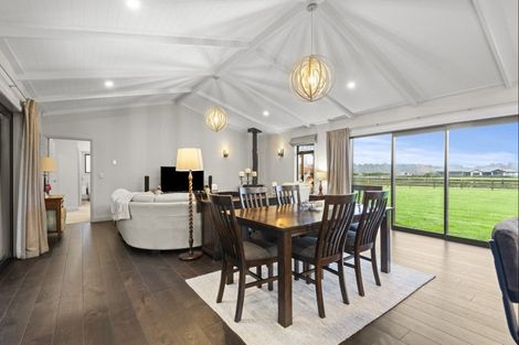 Photo of property in 2 Pheasant Lane, Aokautere, 4471