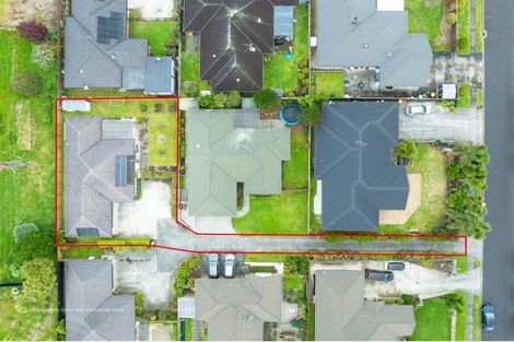 Photo of property in 25 Ripple Grove, Waiuku, 2123