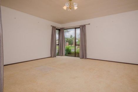 Photo of property in 103 Carnoustie Drive, Wattle Downs, Auckland, 2103
