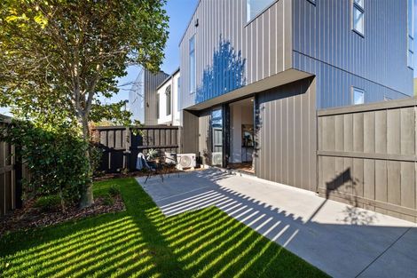 Photo of property in 1/90 Browns Road, St Albans, Christchurch, 8014