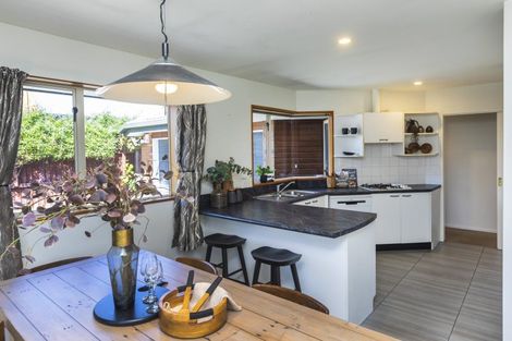 Photo of property in 9 Selwyn Street, Somerfield, Christchurch, 8024
