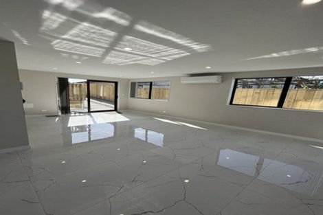 Photo of property in 431 Old Te Atatu Road, Te Atatu Peninsula, Auckland, 0610