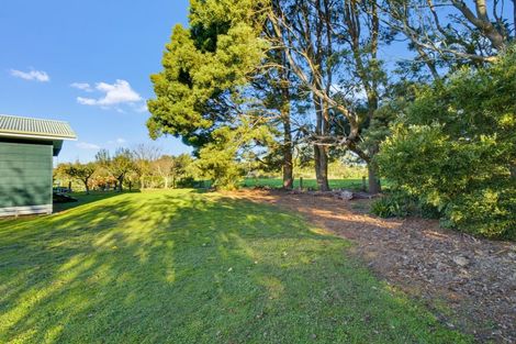 Photo of property in 10 Factory Road, Ballance, Pahiatua, 4983
