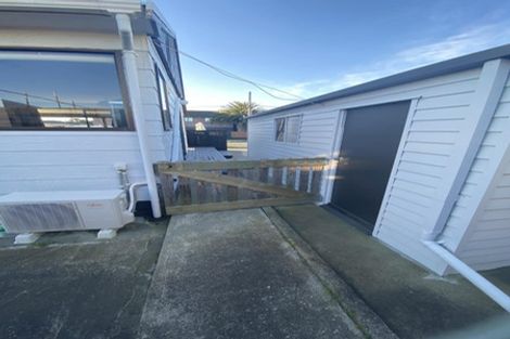 Photo of property in 25 Sandra Street, South New Brighton, Christchurch, 8062