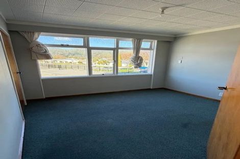 Photo of property in 13-17 Park Avenue, Epuni, Lower Hutt, 5011