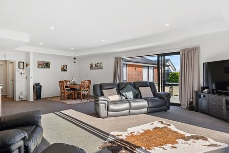 Photo of property in 27 Anderton Crescent, Mosgiel, 9024