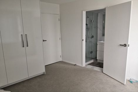 Photo of property in 9b Poruru Close, Papakura, 2110