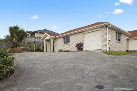 Photo of property in 29 Keri Vista Rise, Papakura, 2110