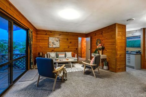 Photo of property in 8 Shackle Lane, Whitby, Porirua, 5024