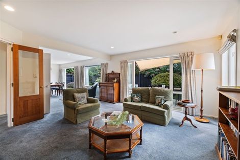 Photo of property in 16 Hanover Place, Ilam, Christchurch, 8041
