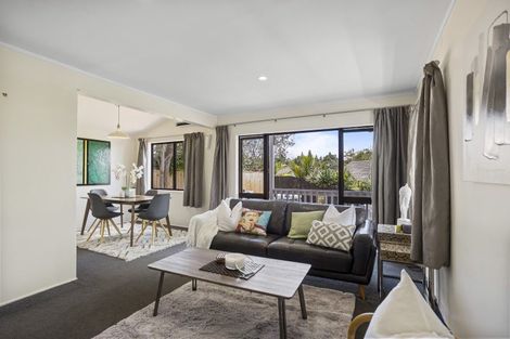 Photo of property in 7/60 Birkdale Road, Birkdale, Auckland, 0626