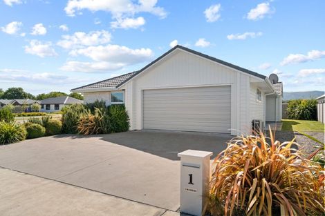 Photo of property in 1 Peony Drive, Greytown, 5712