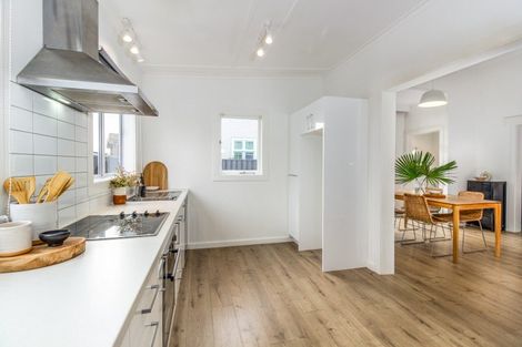 Photo of property in 305c Lascelles Street, Saint Leonards, Hastings, 4120