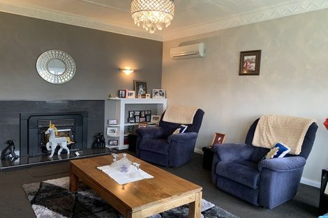 Photo of property in 2 Svenson Road, Waipukurau, 4200