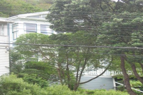 Photo of property in 60 Glenmore Street, Northland, Wellington, 6012