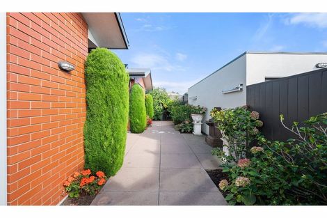 Photo of property in 2/10 Rata Street, Riccarton, Christchurch, 8041