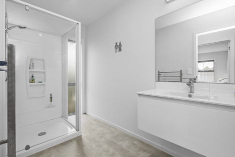 Photo of property in 9 Mylindas Road, Whakatiwai, Miranda, 2473