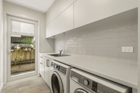 Photo of property in 31 Tawa Street, Mount Maunganui, 3116