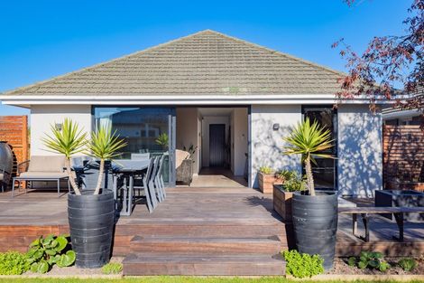 Photo of property in 96 Willryan Avenue, New Brighton, Christchurch, 8083