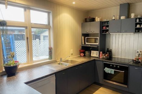 Photo of property in 290 Lake Terrace Road, Shirley, Christchurch, 8061