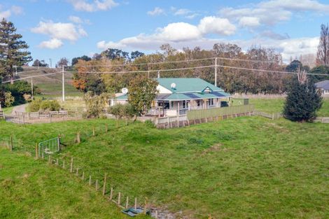 Photo of property in 41 Riverdale Road, Dannevirke, 4930