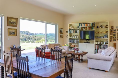 Photo of property in 269 Pebble Brook Road, Waitoki, Silverdale, 0994