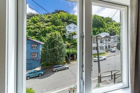 Photo of property in 26 Adams Terrace, Aro Valley, Wellington, 6021